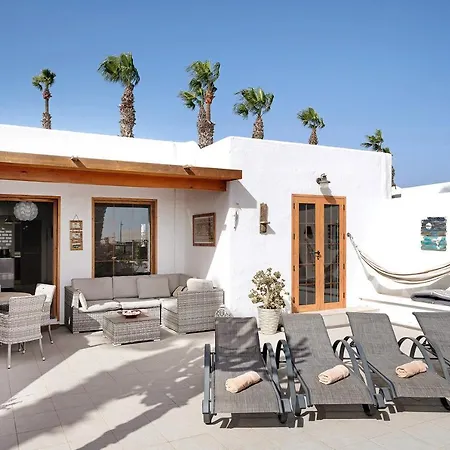 Puerto Chico T Playa Blanca (Lanzarote)