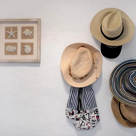 Puerto Chico T Apartment *